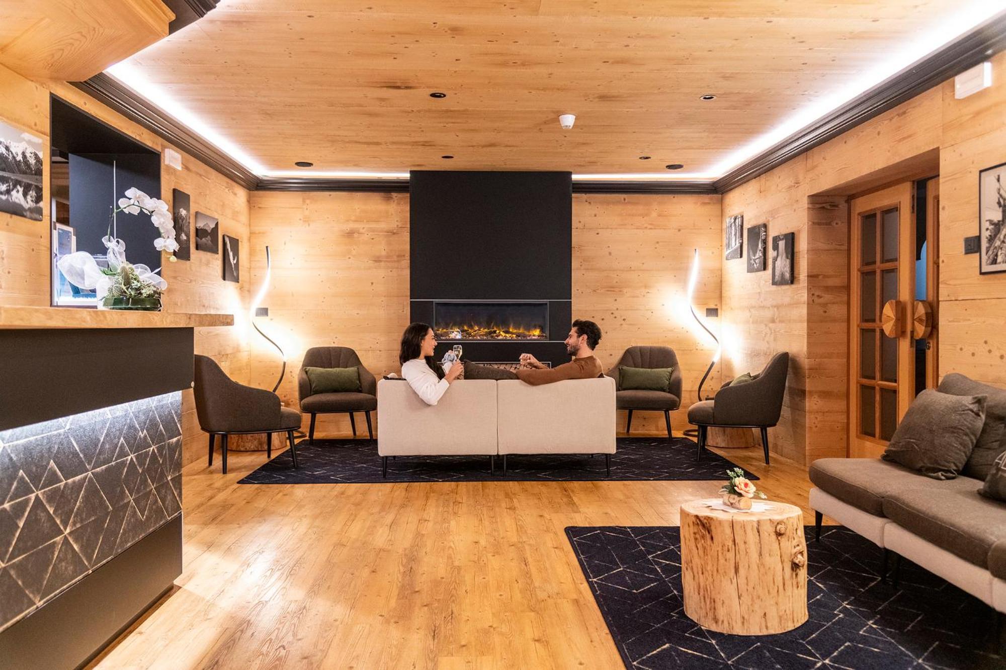 Hotel Alpino Wellness & Spa Peio Fonti Ngoại thất bức ảnh